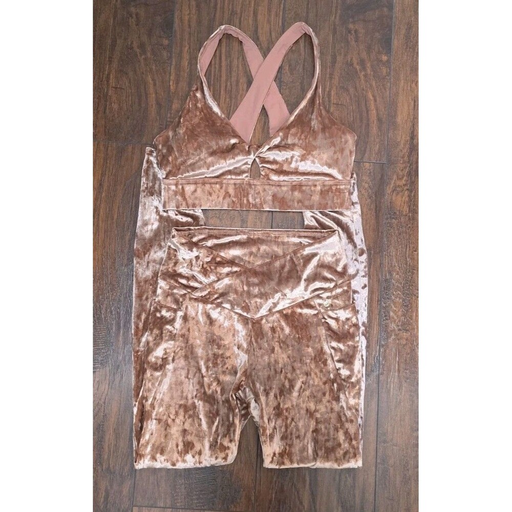 Fabletics Crushed Velour Leggings & Sports Bra 2pcs Set Tan Sz S